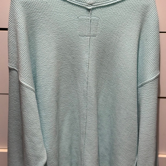 Aerie Wonder Textured V-Neck Sweater Sweatshirt - Picture 2 of 3